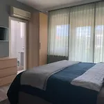 Hollik Apartmanhaz Balatonfured