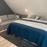 Hollik Apartmanhaz Aparthotel 4*
