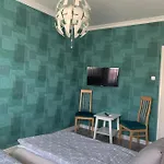 Aparthotel Hollik Apartmanhaz 4*
