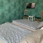 Hollik Apartmanhaz