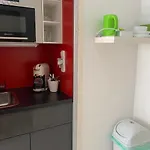 Hollik Apartmanhaz 4*