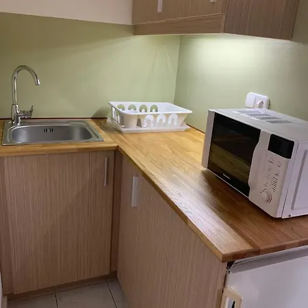 Hollik Apartmanhaz Aparthotel