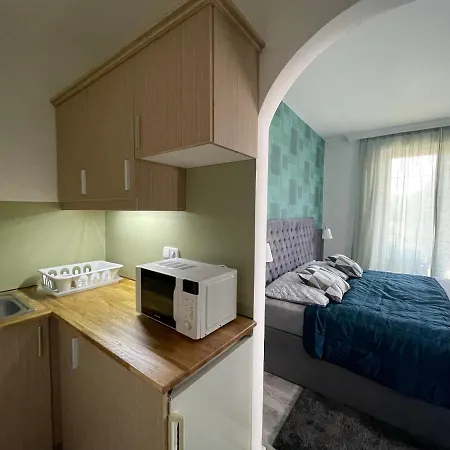 Hollik Apartmanhaz Hotel apartamentowy