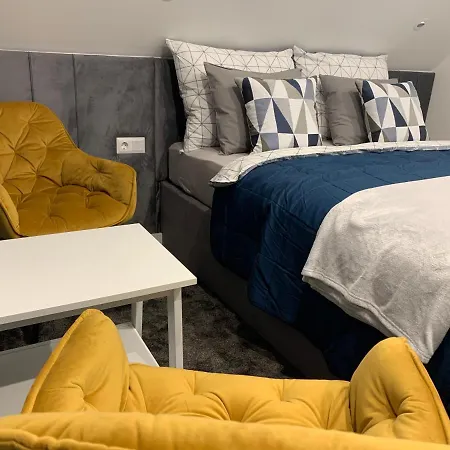 Aparthotel Hollik Apartmanhaz Balatonfured