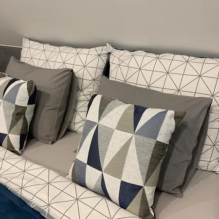 Hollik Apartmanhaz Aparthotel