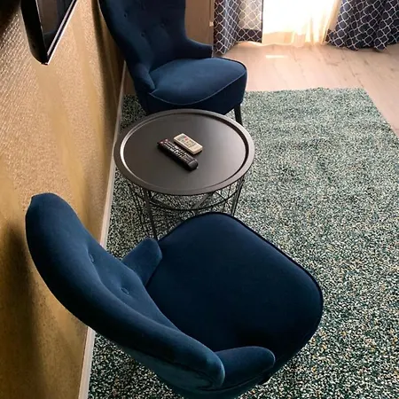 Hollik Apartmanhaz