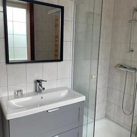 Hollik Apartmanhaz Aparthotel 3*