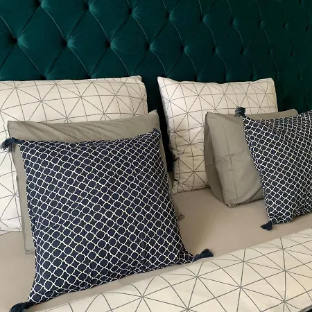 Hollik Apartmanhaz Aparthotel