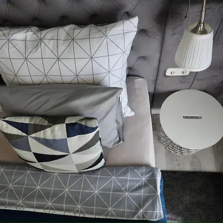 Hollik Apartmanhaz 3*