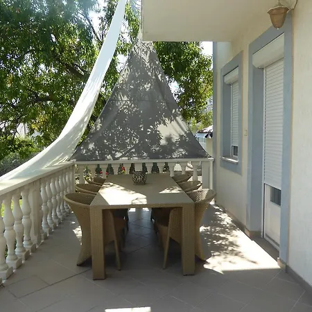 Aparthotel Hollik Apartmanhaz Balatonfured