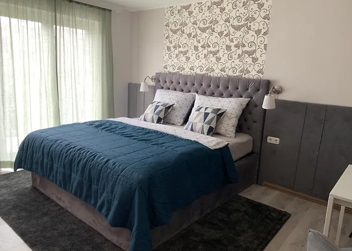 Hollik Apartmanhaz Aparthotel