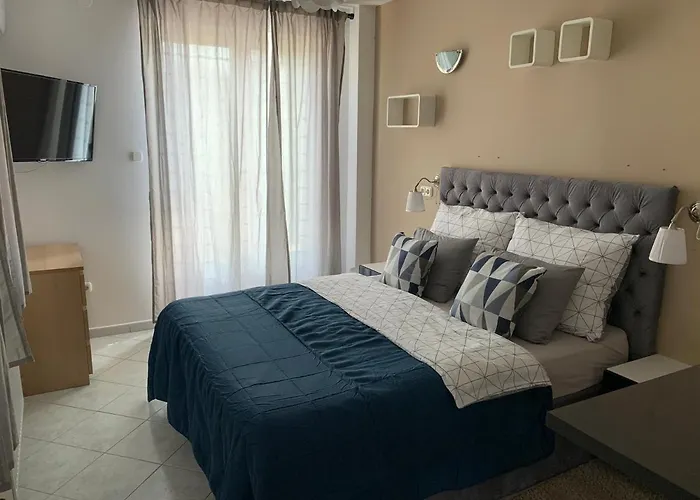 Hollik Apartmanhaz 4* Балатонфюред
